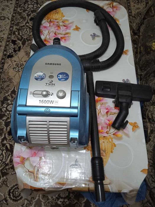 Пылесос Samsung б/у