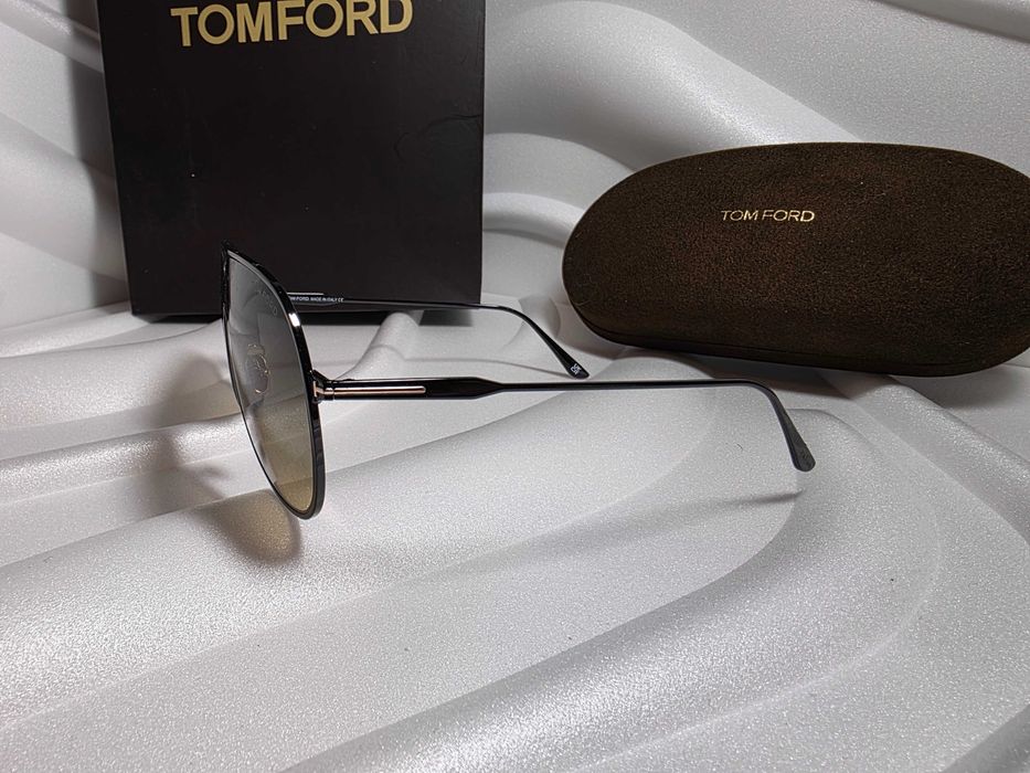 Мъжки слънчеви очила Tom Ford