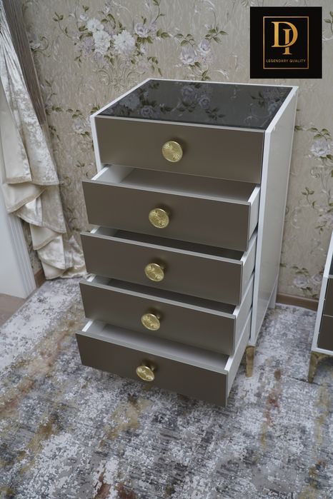 Buyurma asosinda sifatli mebellar