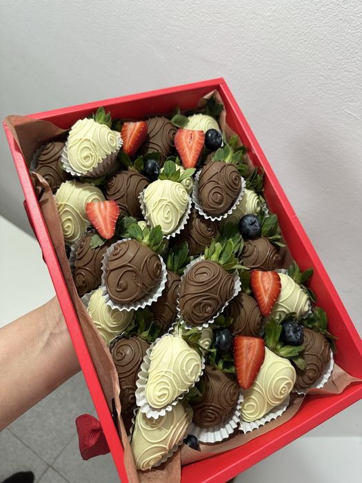 На заказ клубника в шоколаде