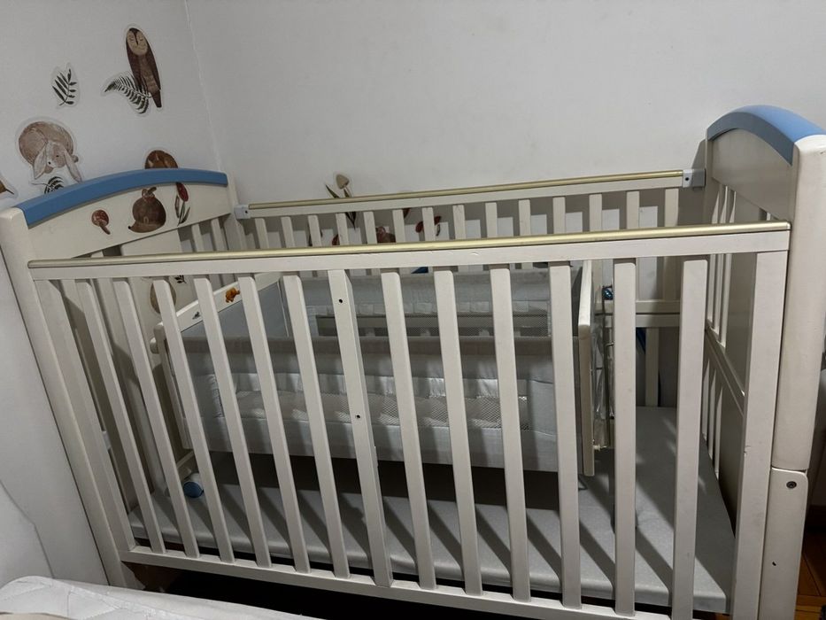 Детская кроватка