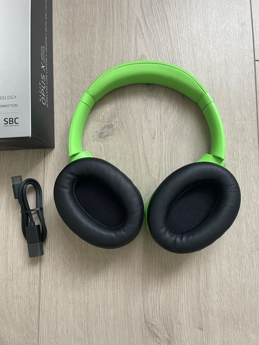 Razer Opus X - Căști Bluetooth gaming/music