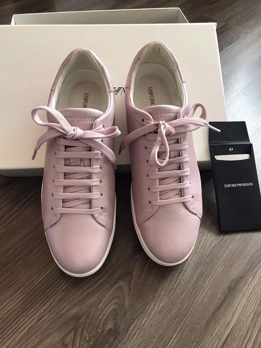 Patrizia Pepe, Dsquared2, Jimmy Choo, Zanotti, Kors, Nike