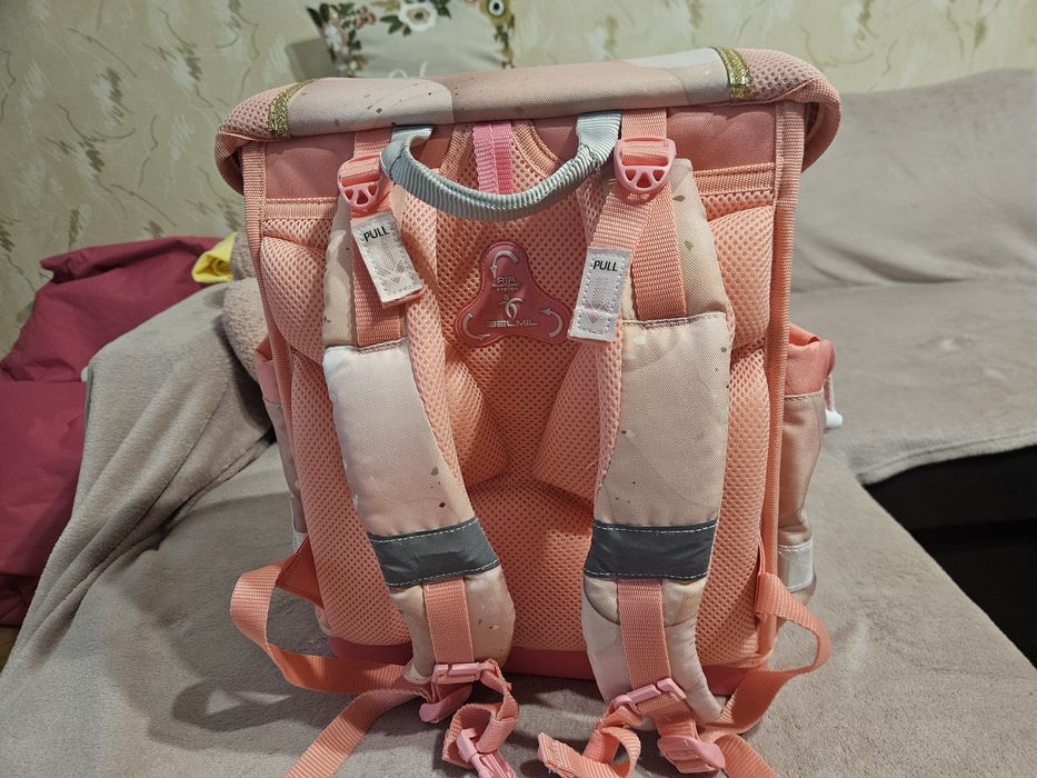 Ученическа раница за момиче