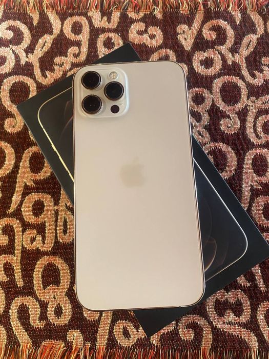 Iphone 12 pro max(обмен)