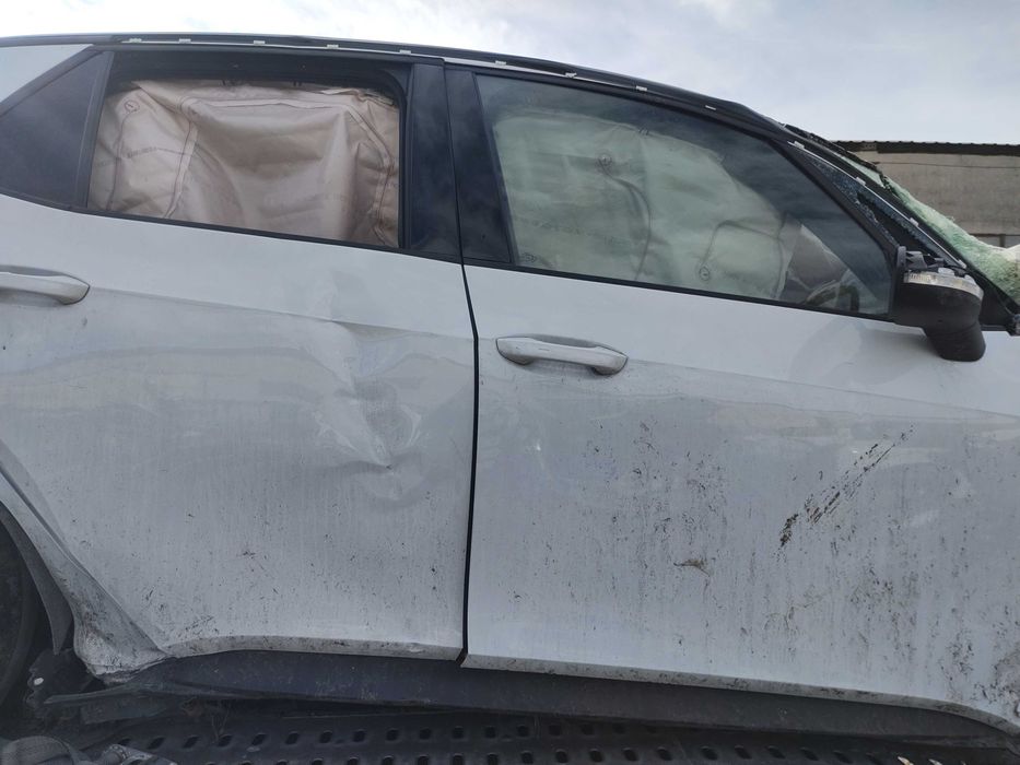 Продавам на части VW ID3 Volkswagen ID.3