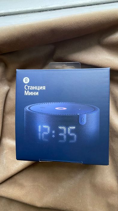 Алиса умная колонка