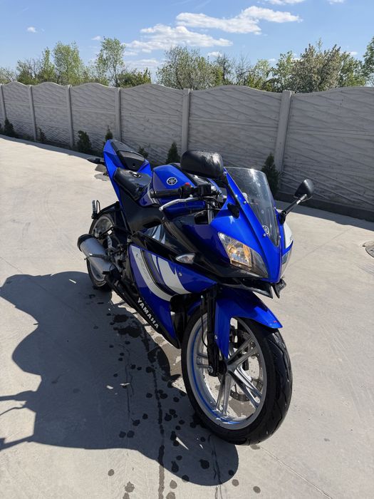 Yamaha yzf r125