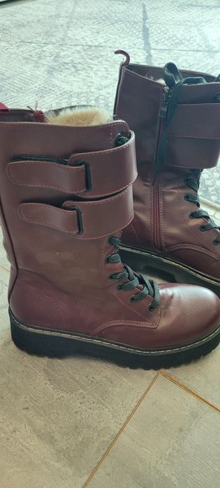 Пухкави дамски зимни ботуши