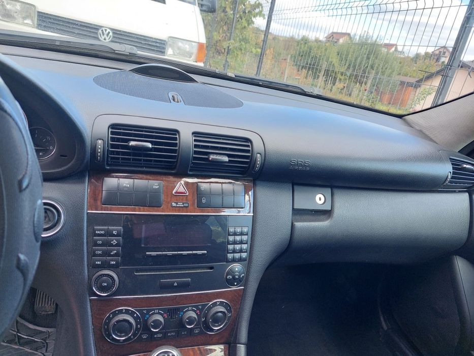 Mercedes c220 combi S203