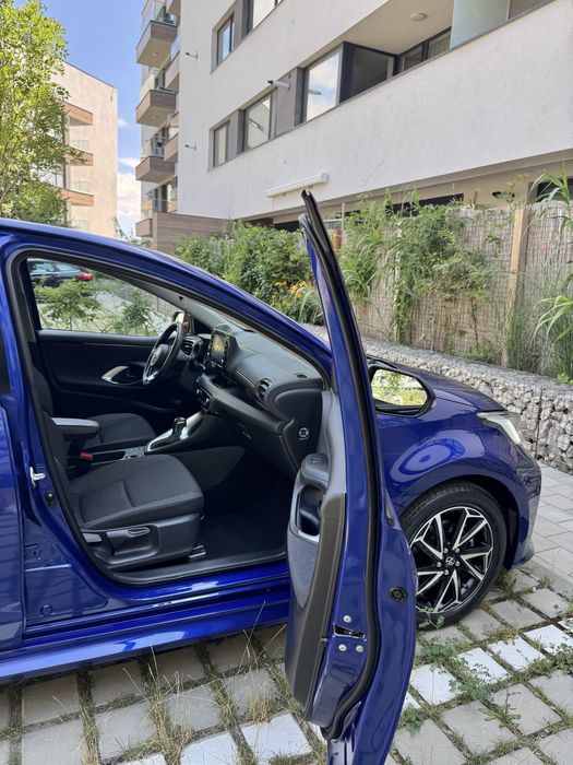 Toyota Yaris Dynamic Plus 1.5 Hybrid CVT Garantie 2029 49.000KM Achizionat din reprezentanta de nou