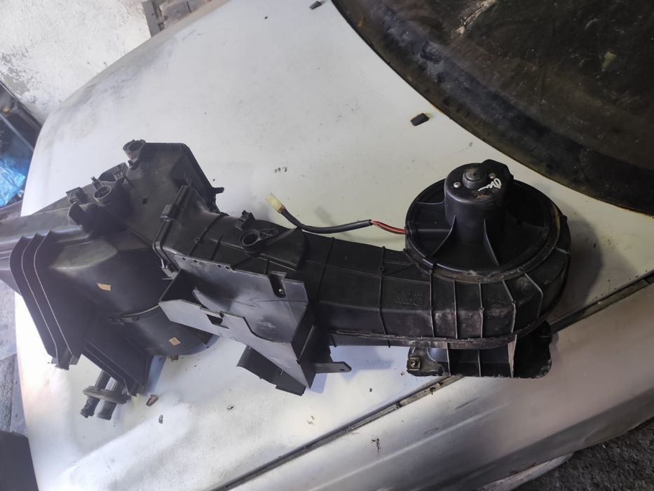 Корпус печки в сборе ауди 80 б3