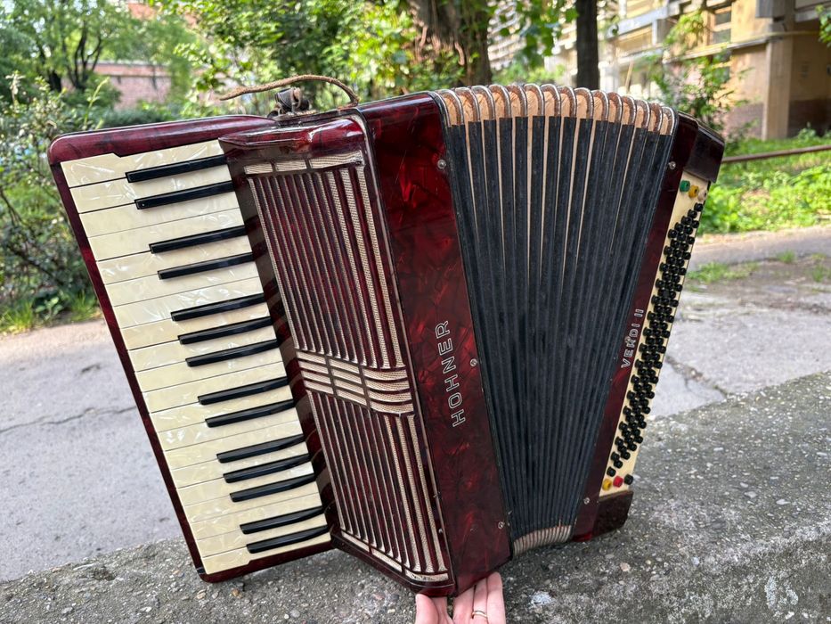 Acordeon Hohner Verdi 2 vergea cu 80 basi