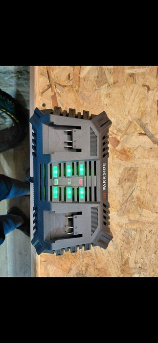Зарядно Parkside 20v 2×4.5an