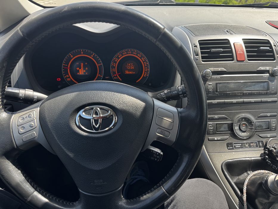 Toyota Auris 2.0 D4D