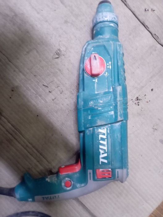 Продам перфоратор