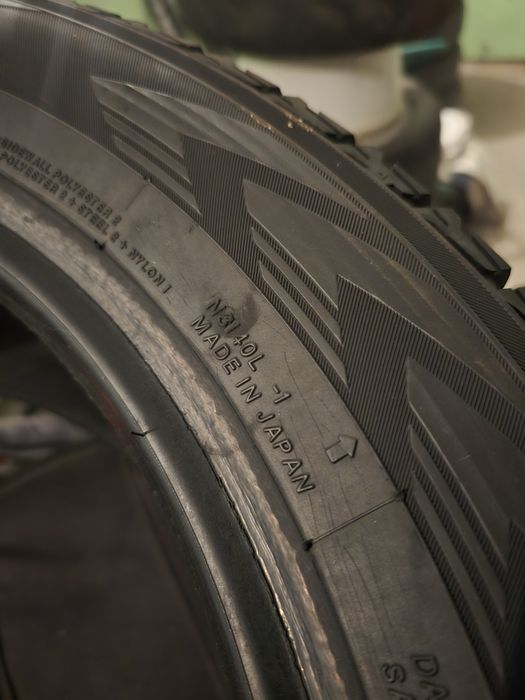 Yokohama ice guard R17
