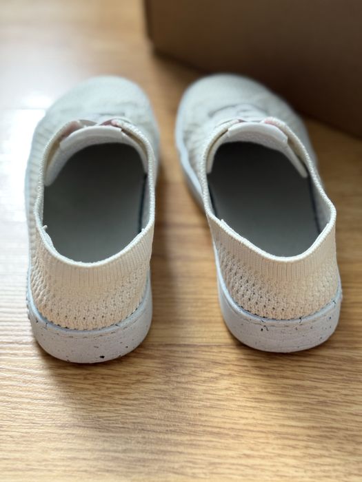 Tenisi Camper Pantofi sport slip-on Peu Touring  marimea 28 albi