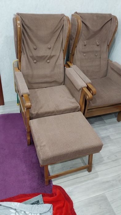 Продам кресла- шезлонги(возможно для реставрации)