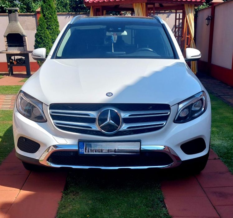 Mercedes GLC 250 4MATIC - 19000 E