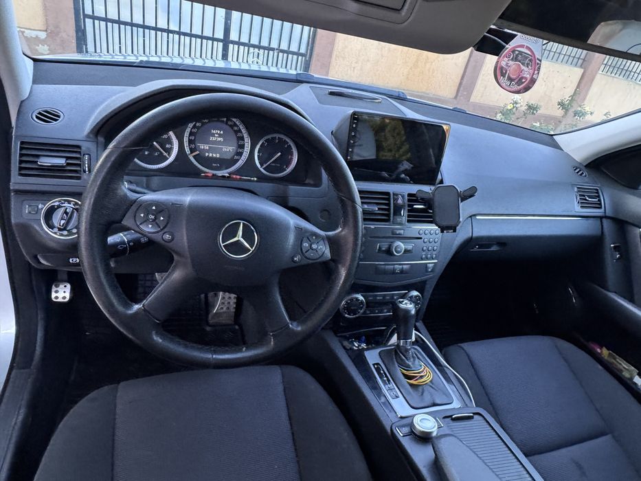 Mercedes benz C200 w204