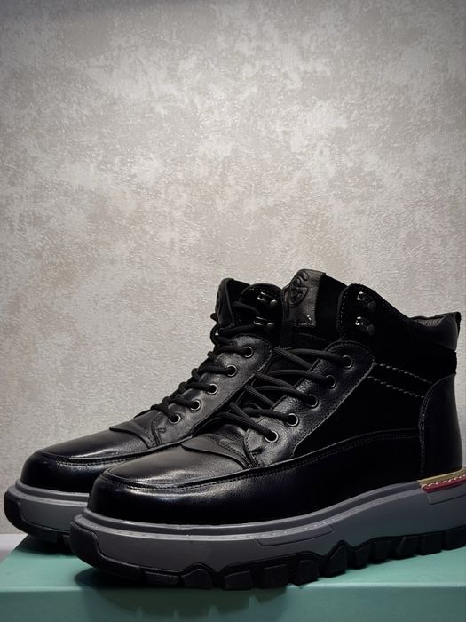 Продам обувь оптом 80 пар