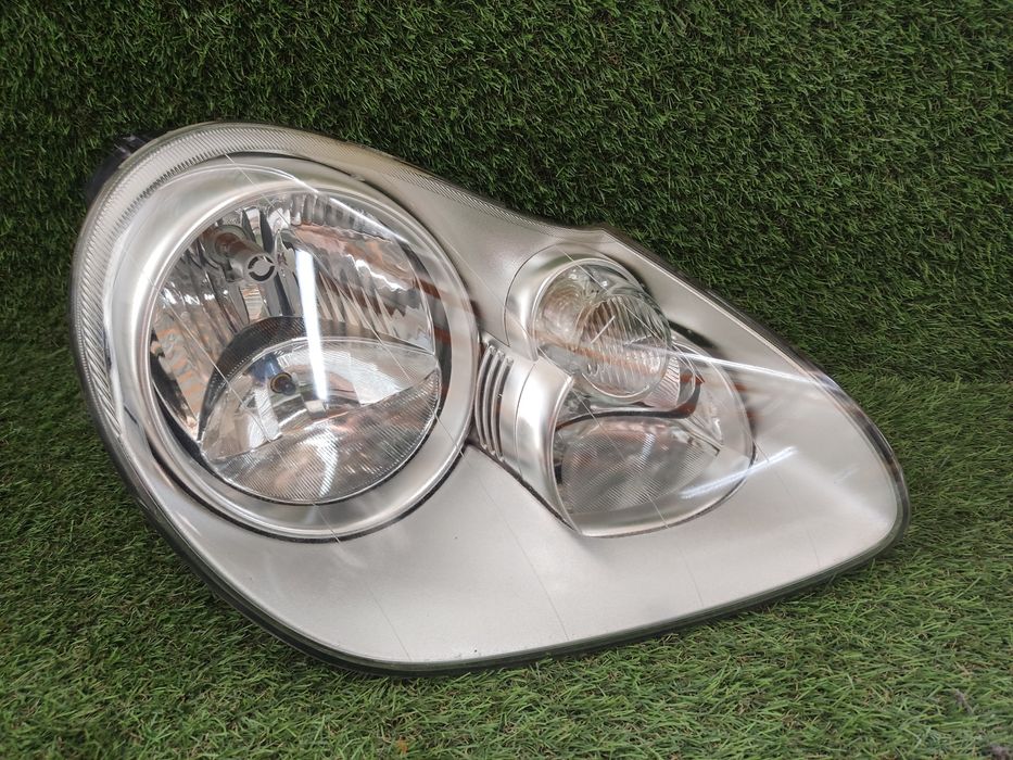 Фара Porsche Cayenne