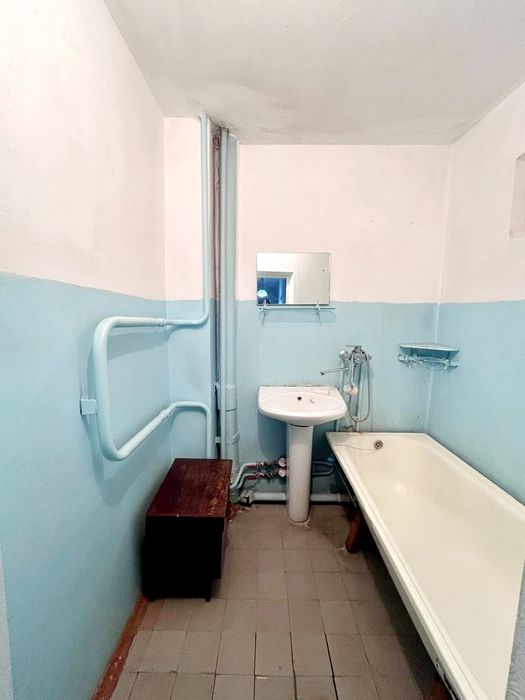 продам 3-х ком. гарышкер 6-этаж