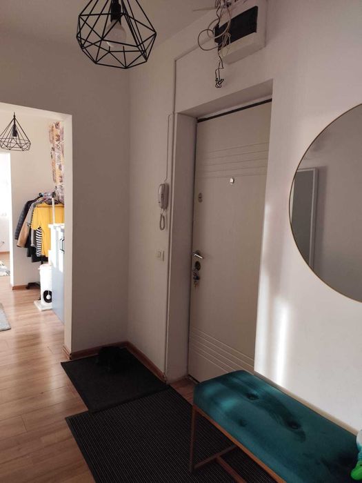 Apartament 4 camere spațios, renovat, etaj 3/10, Margeanului