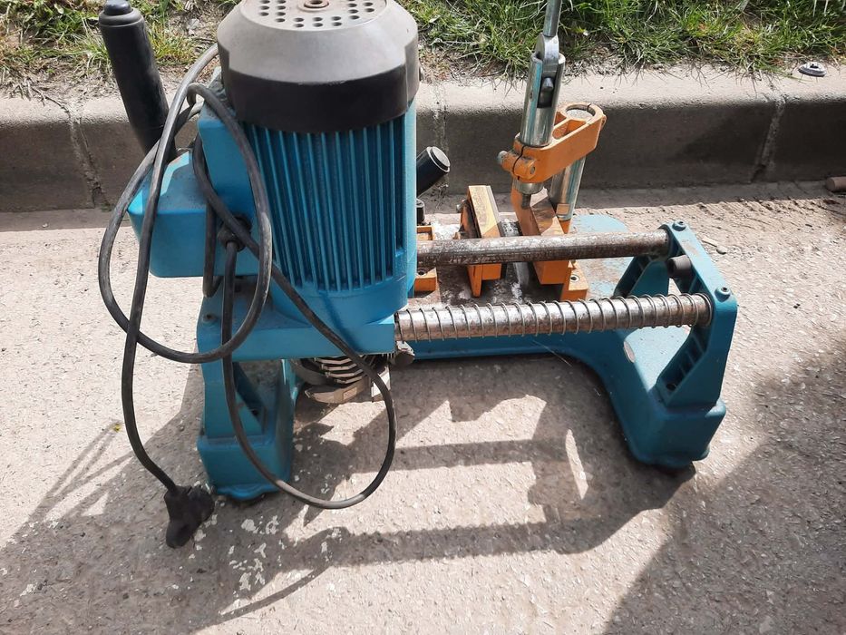 Pantograf Portabil Yilmaz FR 222 (sau similar) - Ideal pentru PVC și Aluminiu