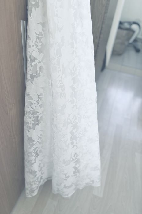 Булчинска / сватбена рокля