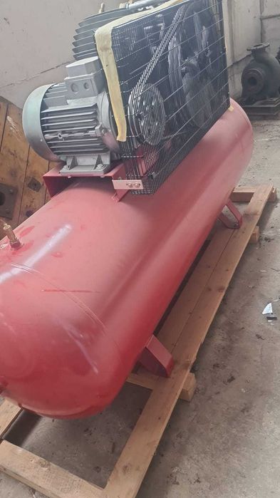 Vand compresor aer newco 500litri trifazic