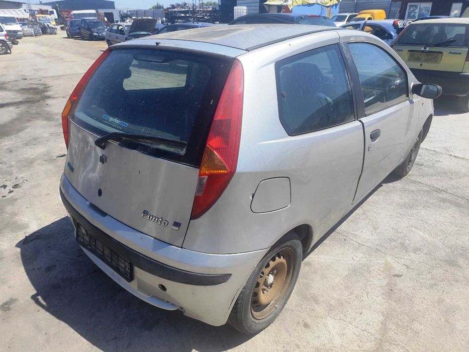 Fiat Punto 1.2 - 60к.с - 2000г. на части