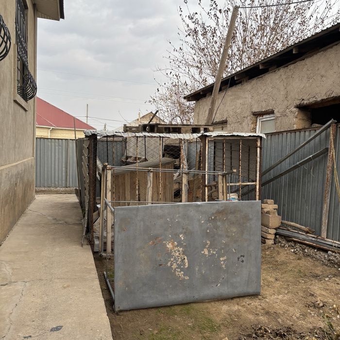 Вальер для собаки, хлам металл дерево