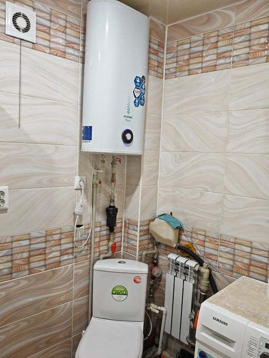 Продам квартиру в центре.