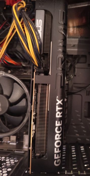 Продам ASUS RTX 5060 Prime 8 ГБ (3 вентилятора)