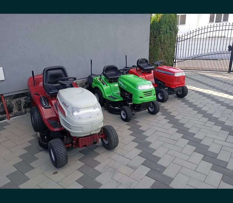Tractoraș tuns iarba gazon