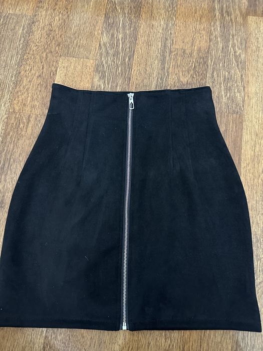 Отдаю вещи. Если заберете 2-3 вещи сразу отдам за 1000тг