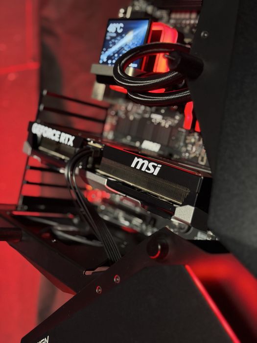 amd ryzen 7 7800x3d rtx 5070 12 gb kompyuter