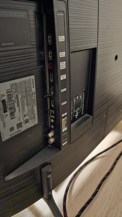 Телевизор Samsung UE43NU7170U