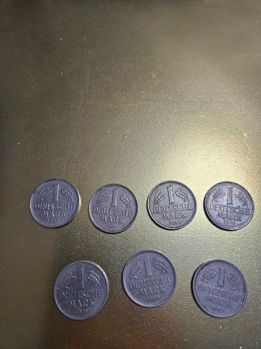 Български и чуждестранни стари монети