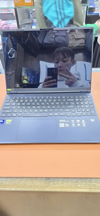 СРОЧНО ПРОДАЕТСЯ  Игровой ноутбук Acer Predator Helios neo 16 Ai Lite