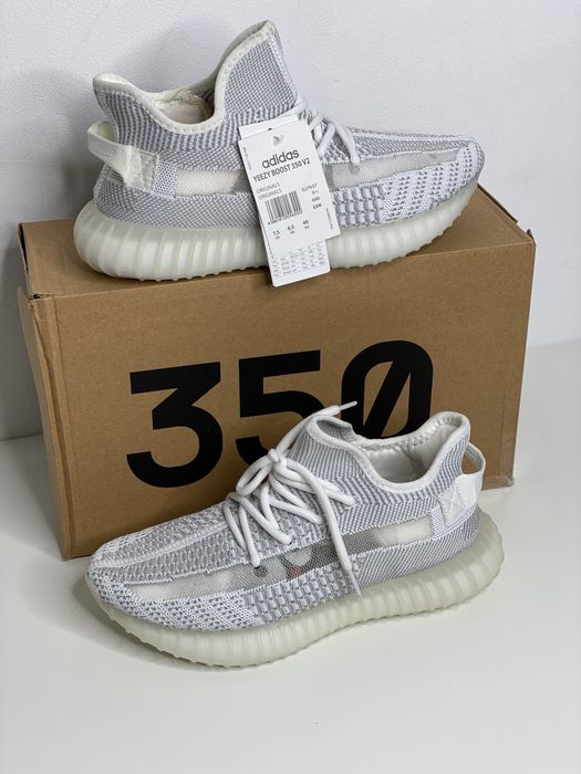 Adidasi YEEZY BOOST 350
