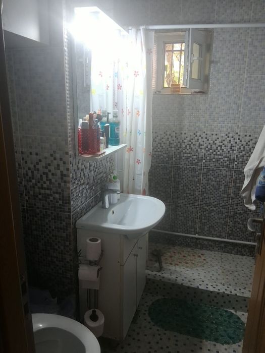 Vând apartament 3 camere
