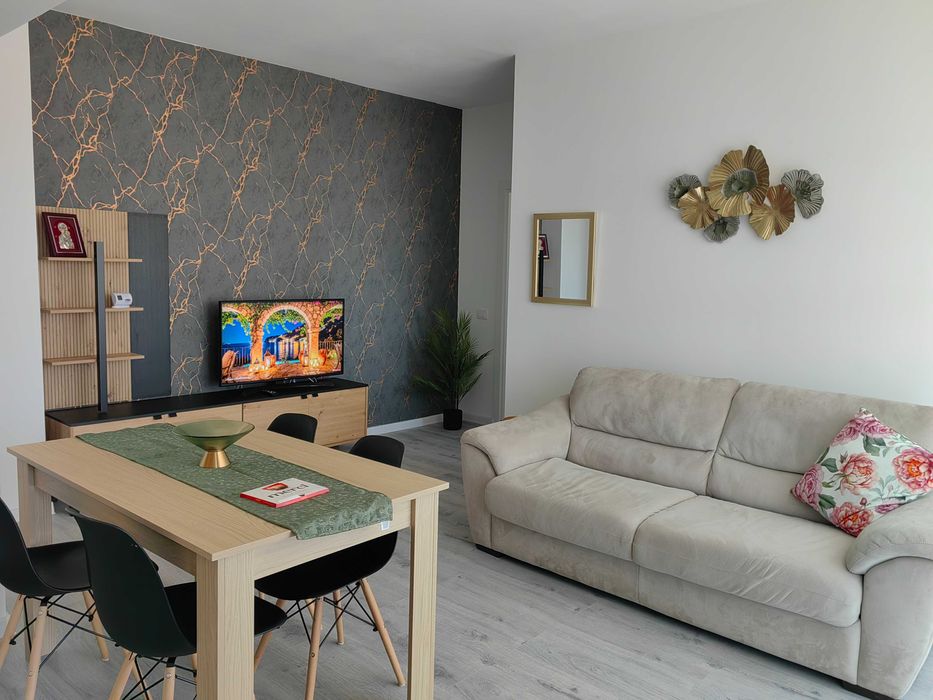 Persoana fizica, inchiriez apartament cu 2 camere, open space in Visoianu