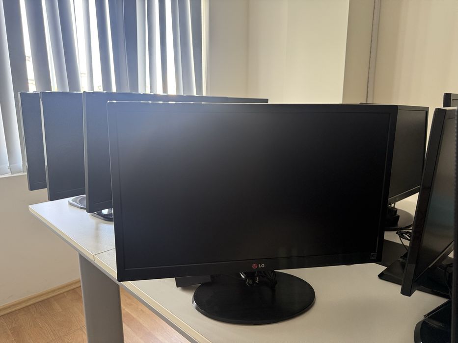 Монитори LG 24M45D-B , 24 инча