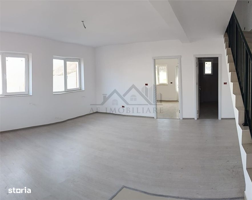 Mutare imediata! LIBERA - LA CHEIE  Visani vila P+1 duplex la str. Pri