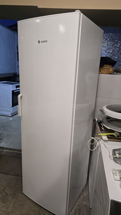 Фризер Bosch  вертикален