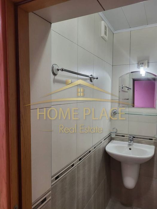 Дава се под наем Тристаен апартамент в Варна, Цветен квартал - 72 кв.м за 561 € - Снимка #9