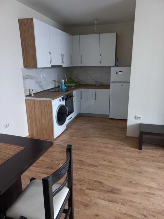 Продава се Двустаен апартамент в София, Младост 2 - 65 кв.м за 1177 €/кв.м - Снимка #1